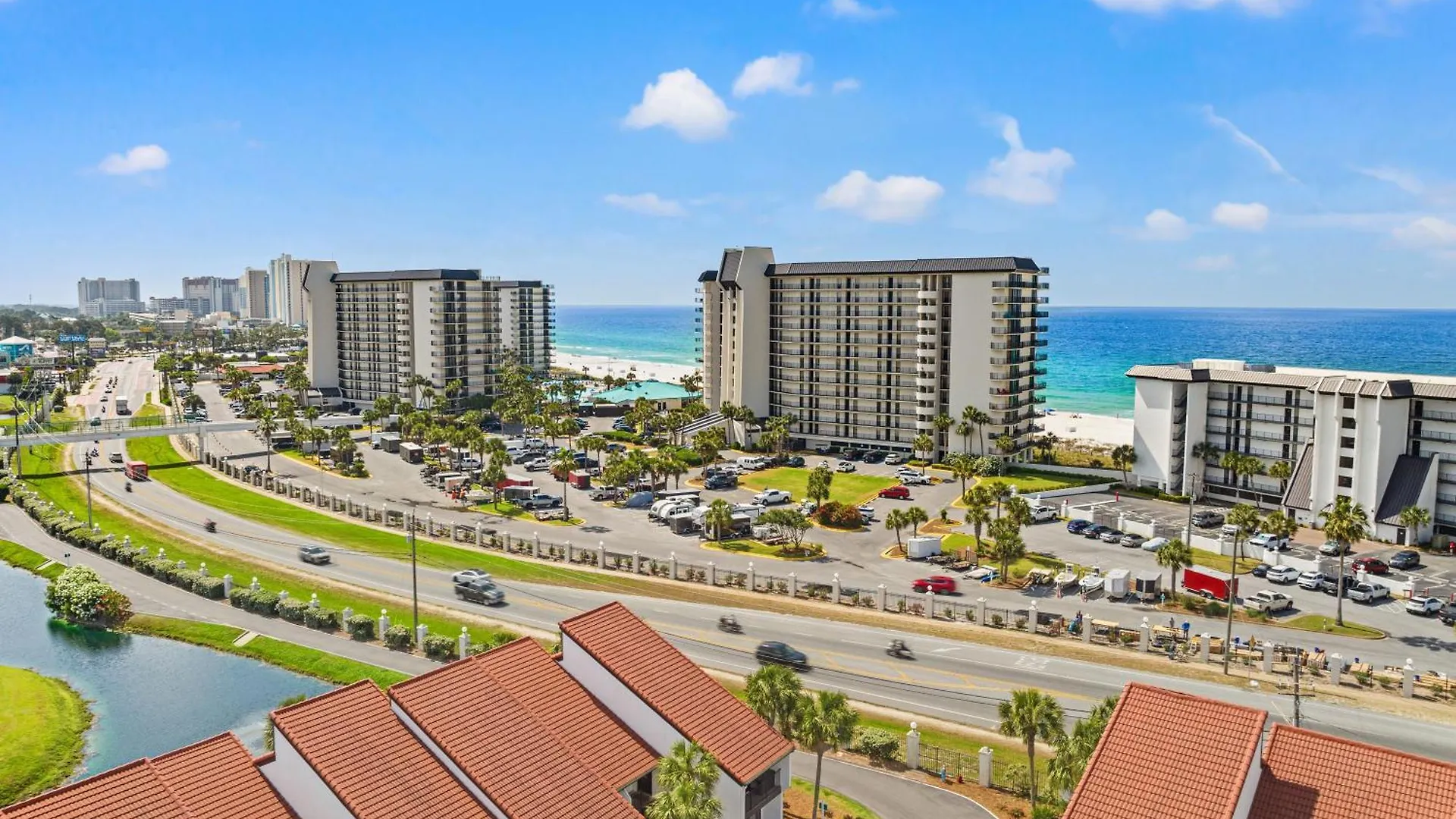 Casa vacanze One More Round! 3Br 3Ba Sleeps 10! 11 Pools! Golf Courses! Tennis Courts! Panama City Beach